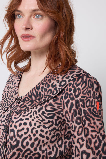 Neutral Leopard Ray Collared Blouse