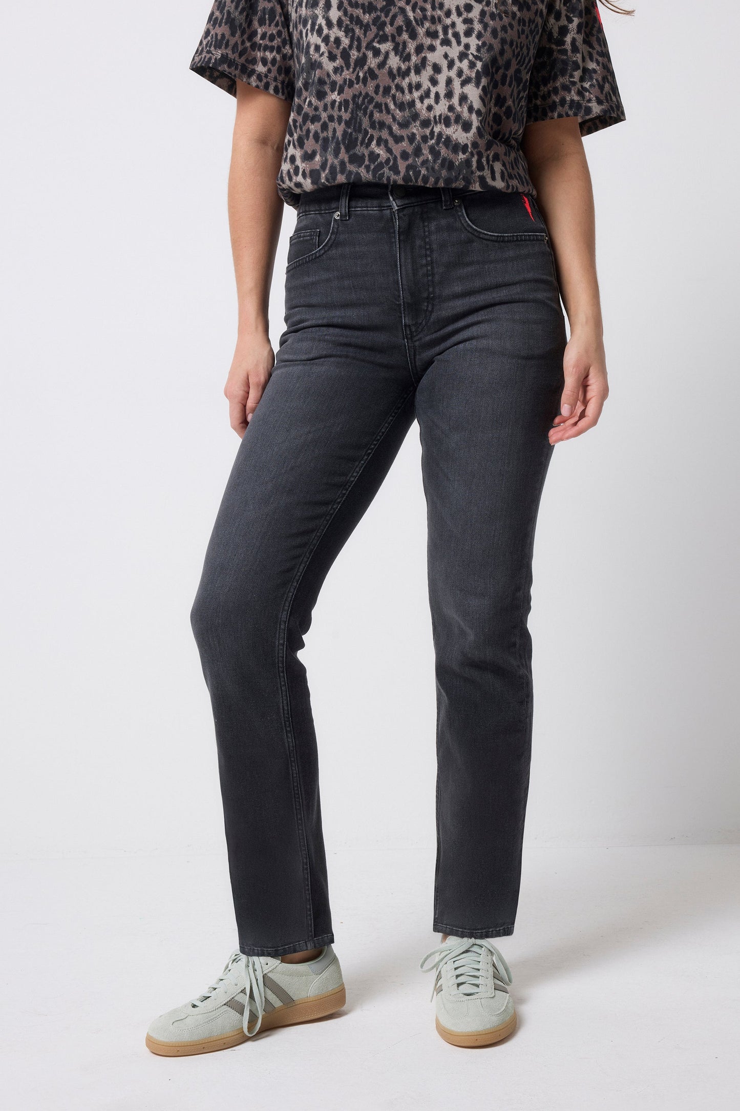 Washed Black Boyfriend Jeans