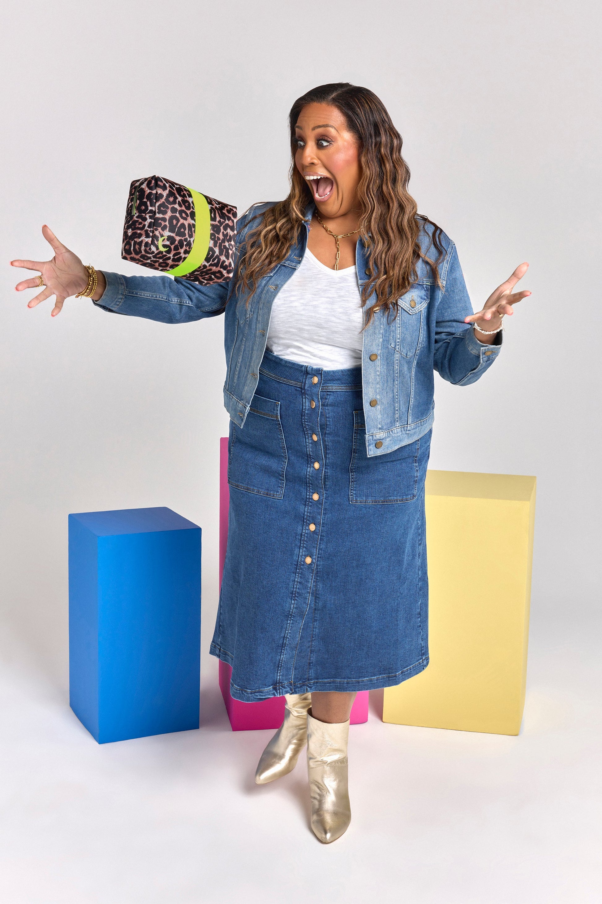 Scamp & Dude x Alison Hammond Neutral Jaguar Charity Swag Bag