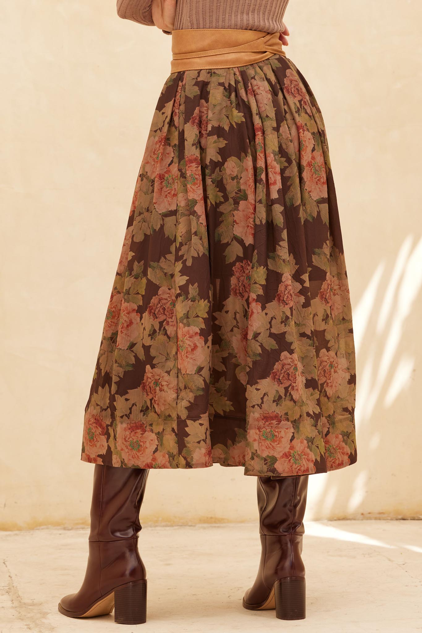 Blooming Tranquility Pleated Floral Midi Skirt