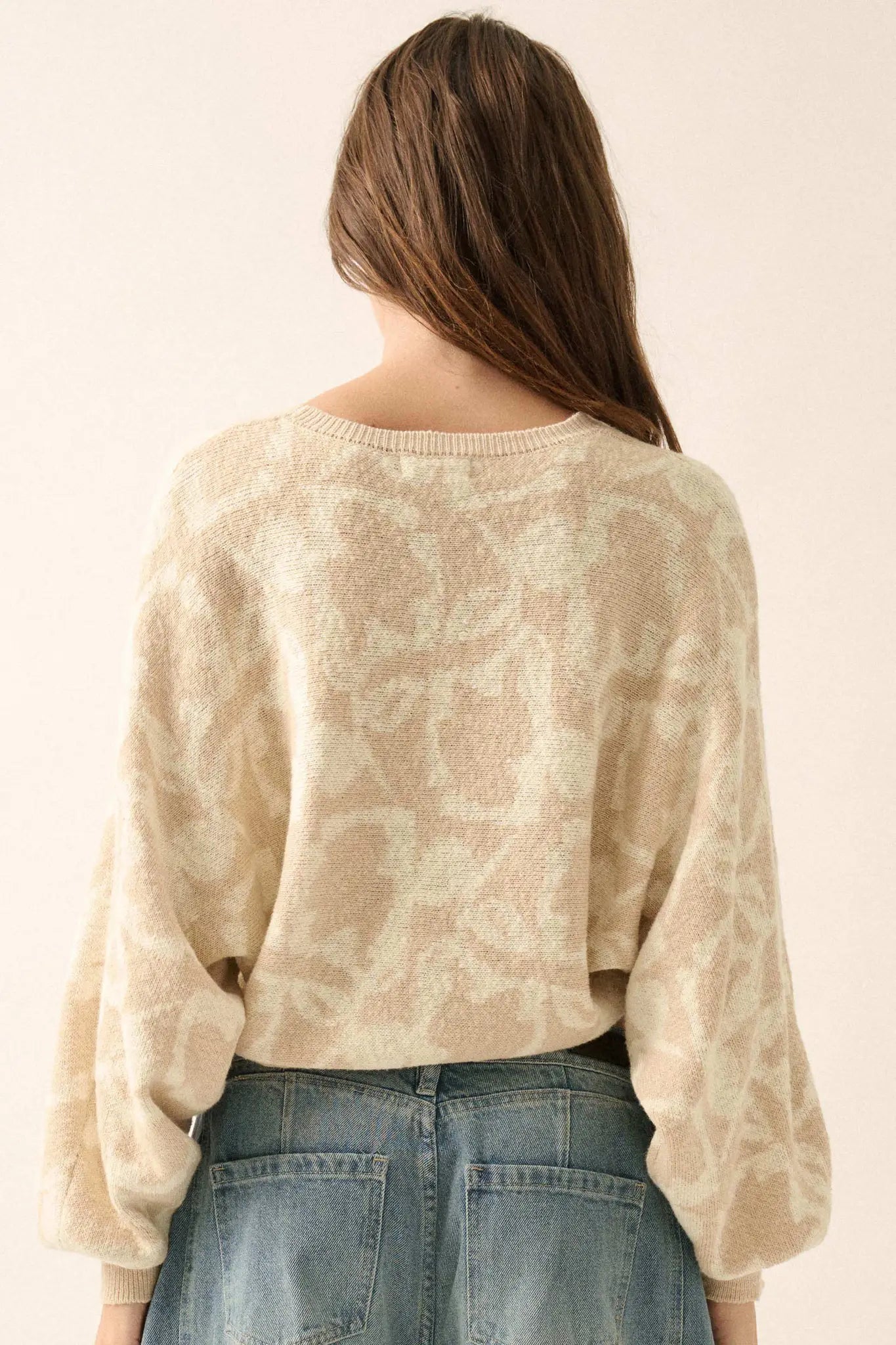 Abstract Garden Floral Jacquard Cropped Sweater