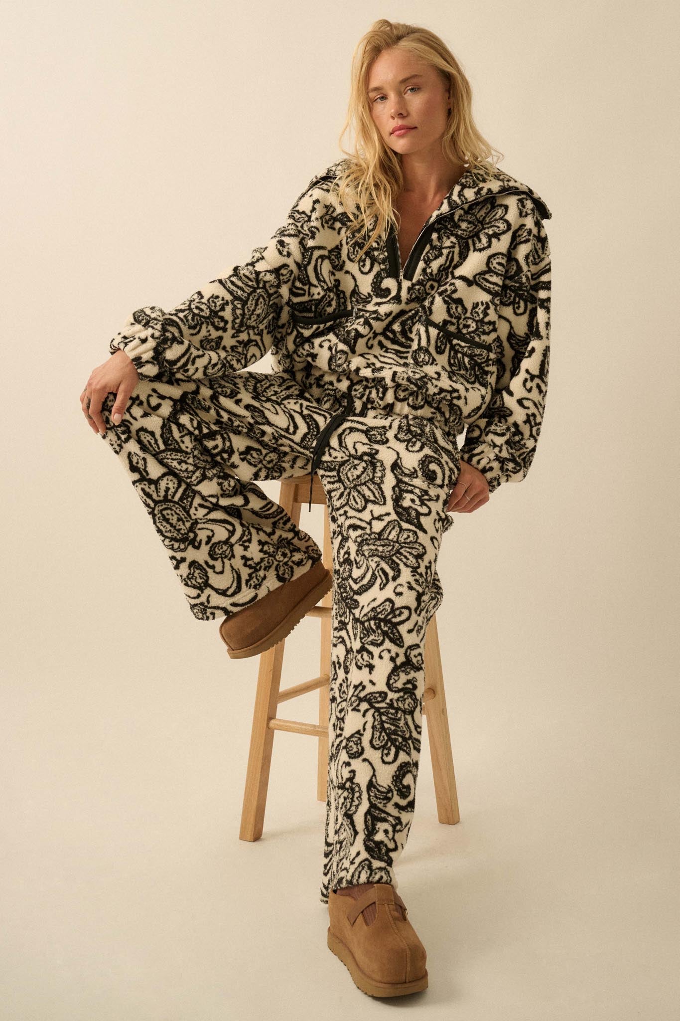 Dream World Paisley Fleece Half-Zip Pullover