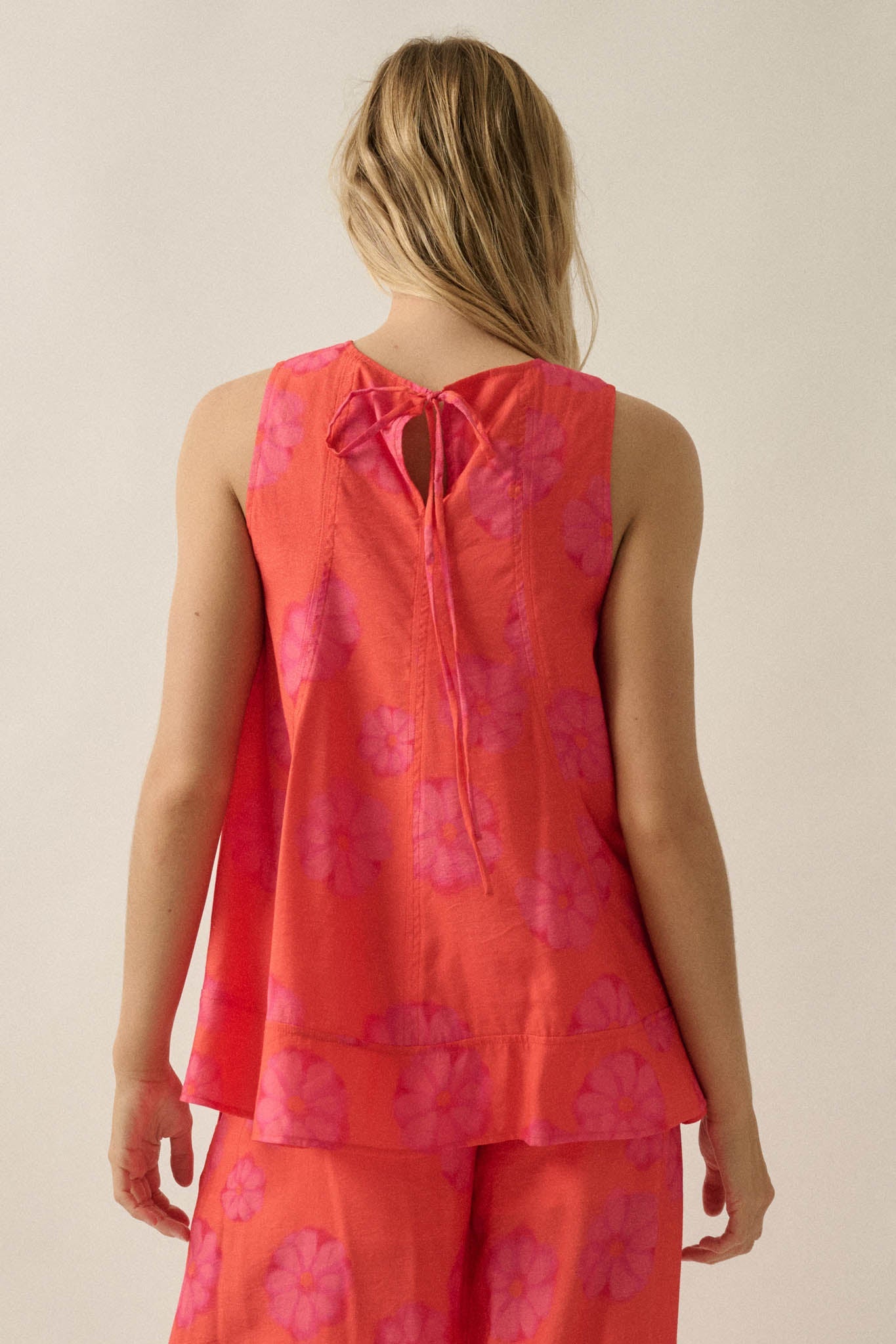 So Delightful Floral Sleeveless A-Line Swing Top