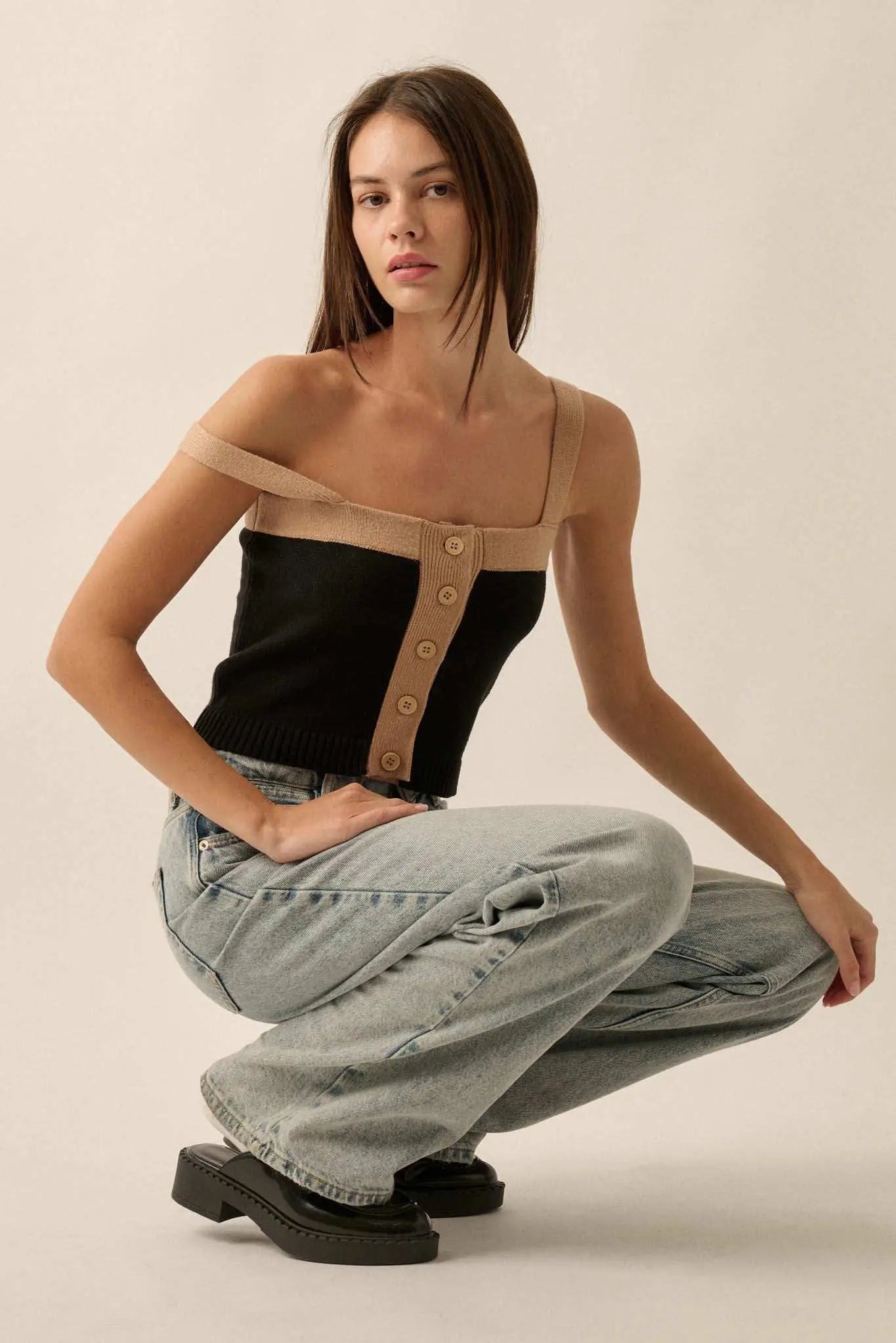 Iconic Style Colorblock Buttoned Sweater Cami Top
