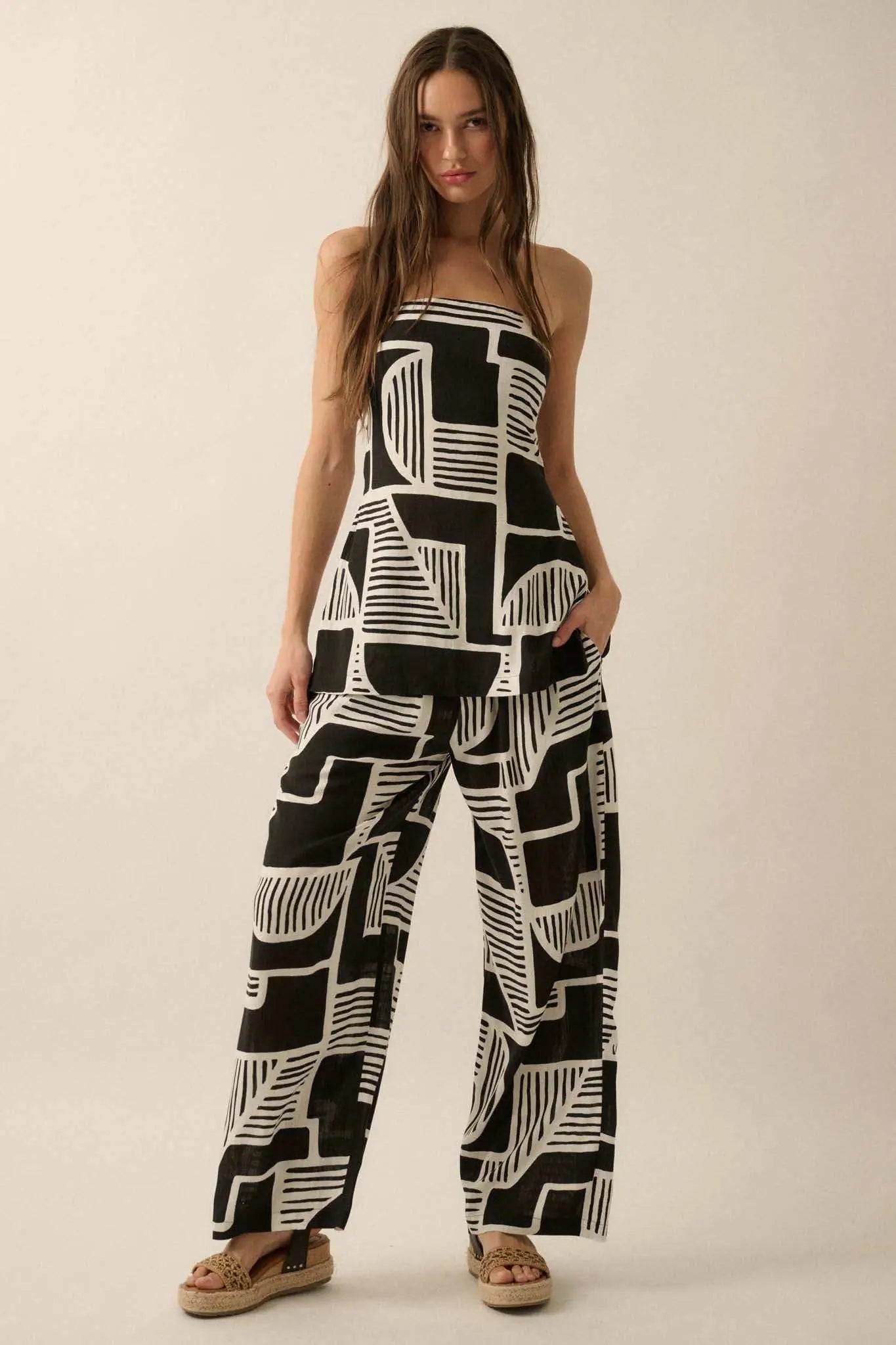 Shape Shift Geo-Print Strapless Tunic Top