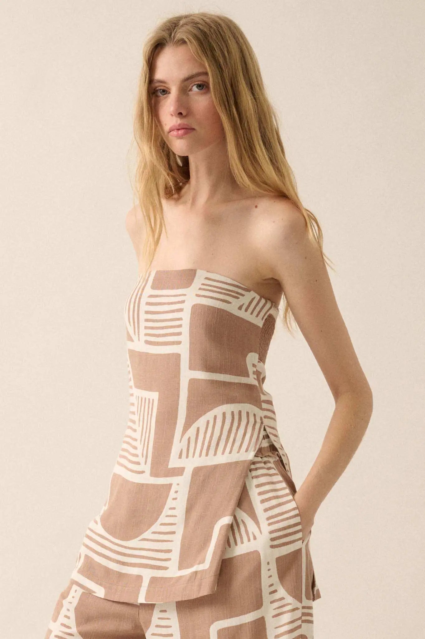 Shape Shift Geo-Print Strapless Tunic Top