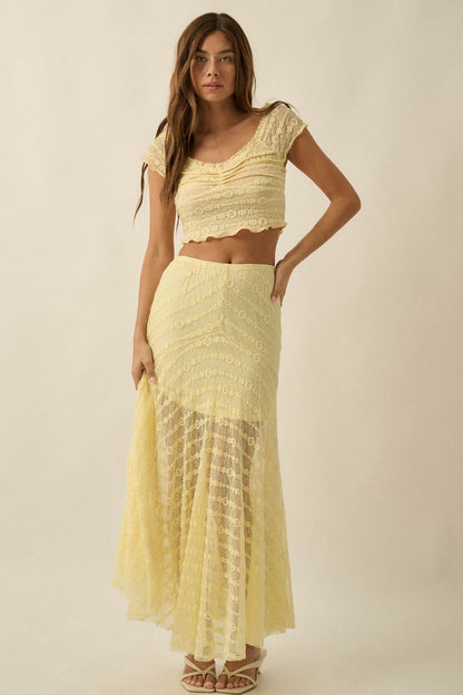 Lacy Blooms Floral Lace Cropped V-Neck Top