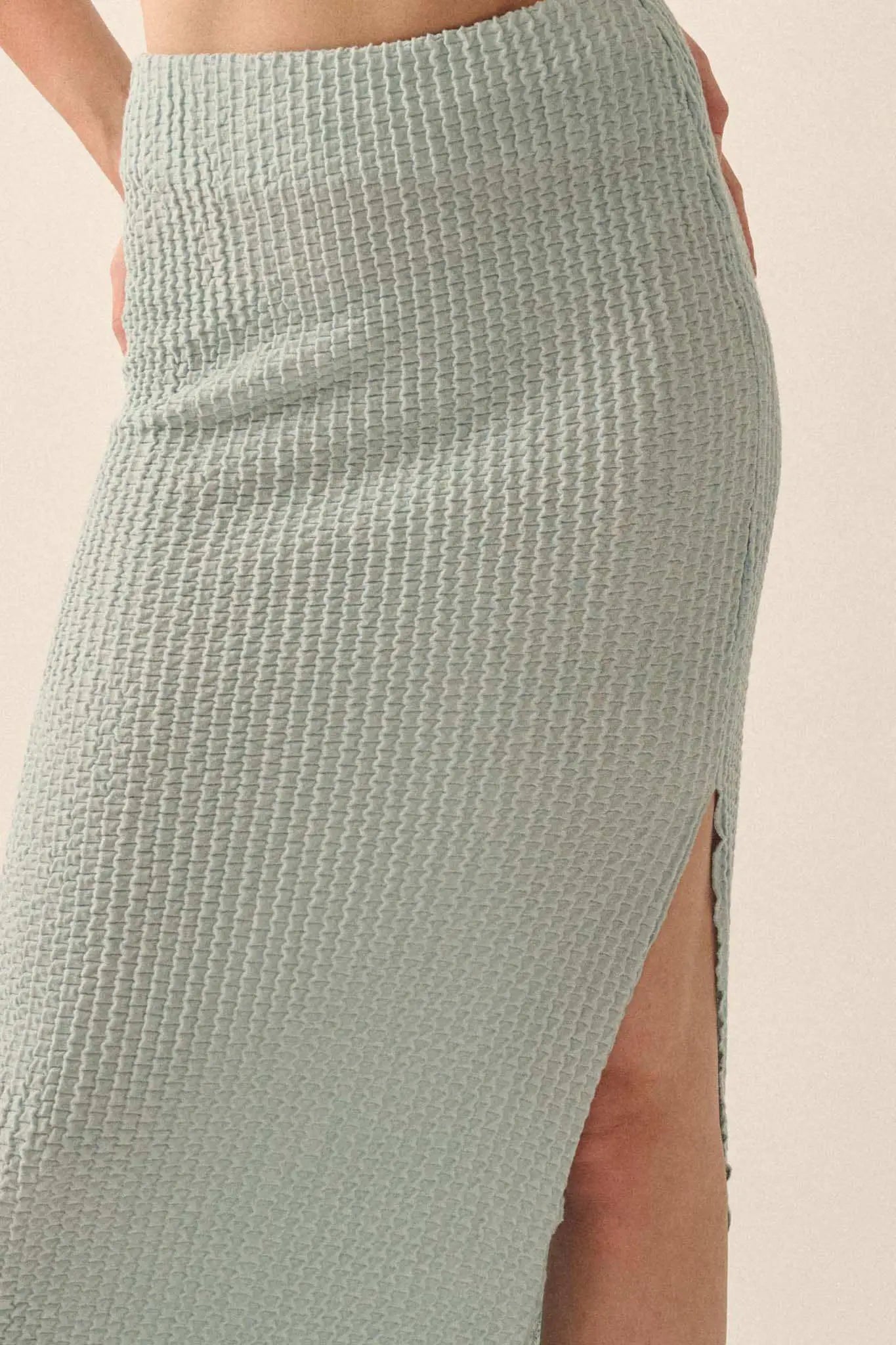 Air Kiss Textured Pucker-Knit Maxi Skirt