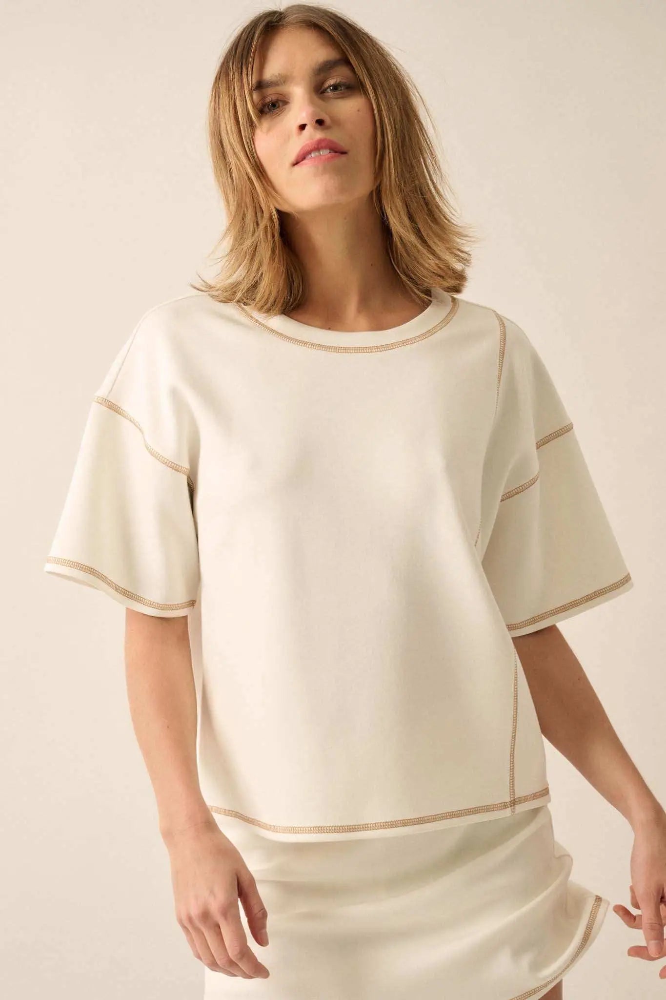 Premium Scuba Contrast-Stitch Loose-Fit Boxy Tee