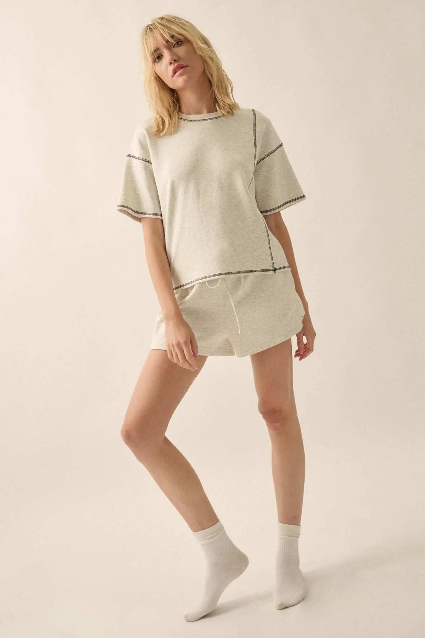Premium Scuba Contrast-Stitch Loose-Fit Boxy Tee