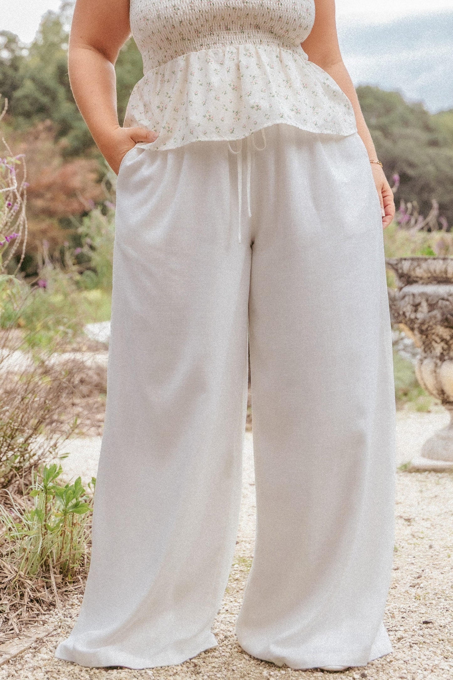 Elowen Wide Leg Pants - White